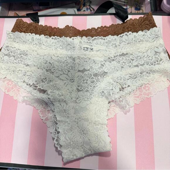 Victoria’s Secret lace Cheeky Panties - Picture 5 of 6